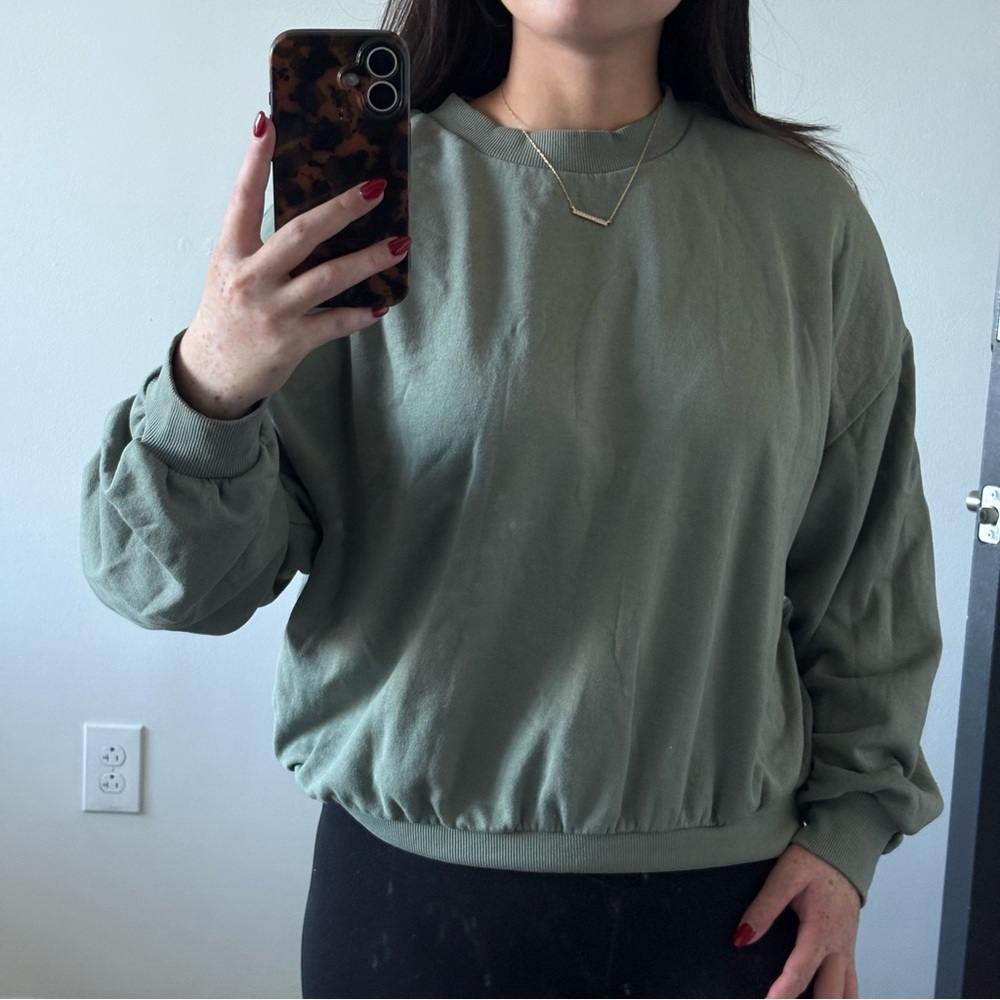 H&M Crewneck Sweatshirt